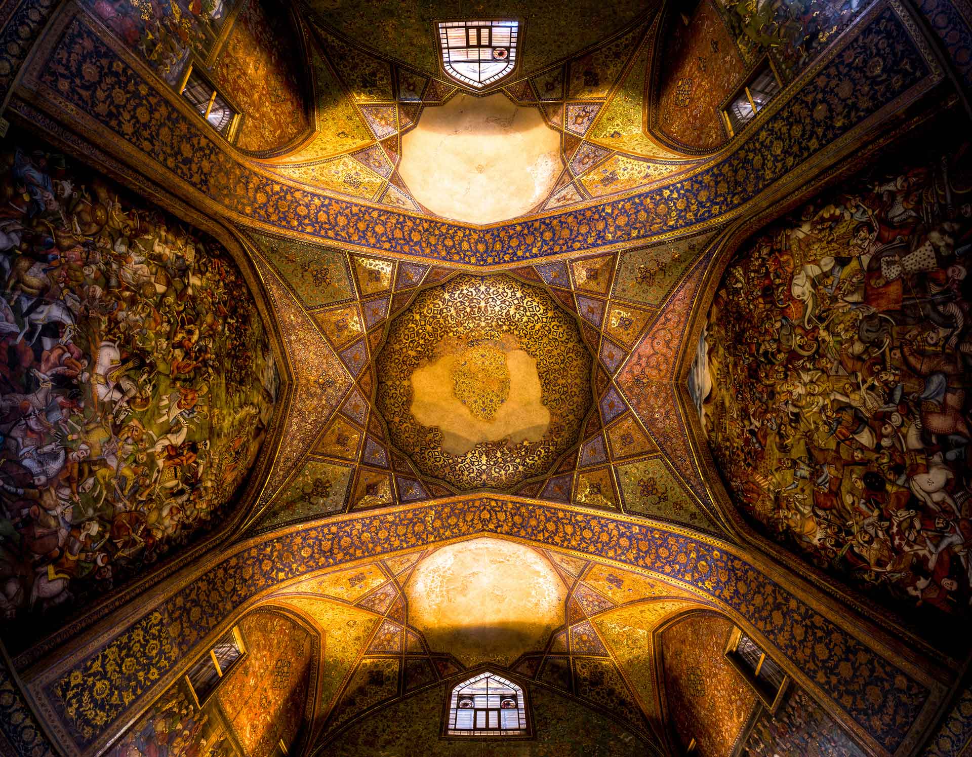 Chehel Sotoun Palace painted Ceiling