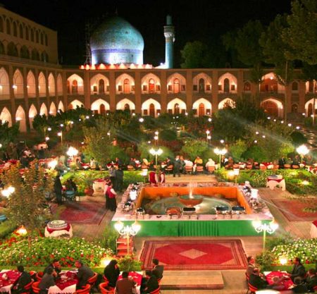 Abbasi hotel courtyard