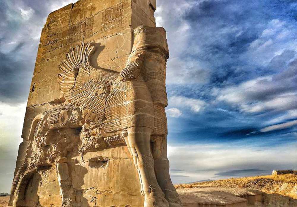 Visit Persepolis - Iran Classic Tour 10 Days
