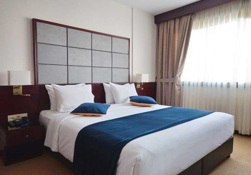 Elyzee-Hotel-Shiraz-Rooms