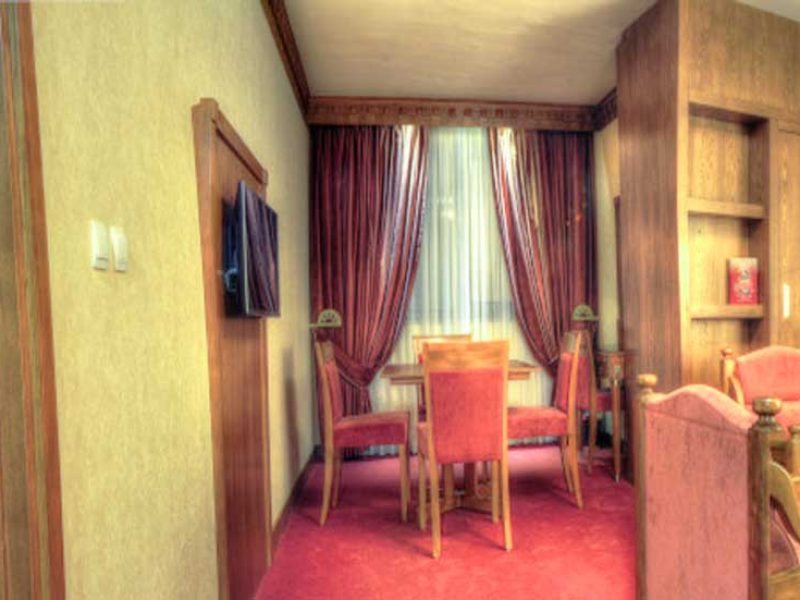 Family Suite or Luxury Suite at Zadiyeh Hotel